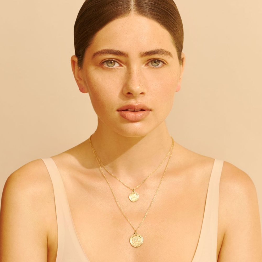 BNWT Amber Sceats Gold Necklace